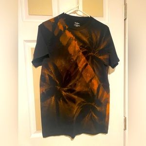 24) NEW Tie-dye black t-shirt